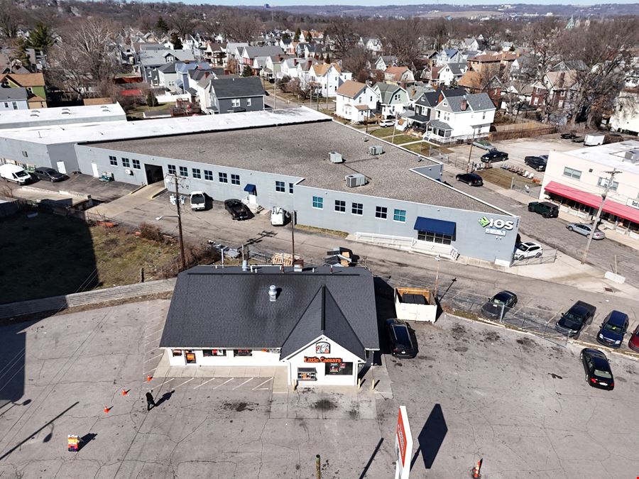 Little Caesars & Boost Mobile Retail Center