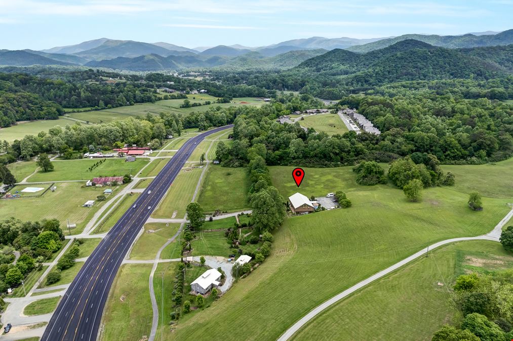 The Barn Event Center of the Smokies