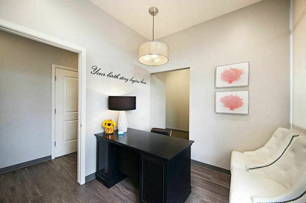 2045 S Vineyard, Bldg 2E, Ste 136