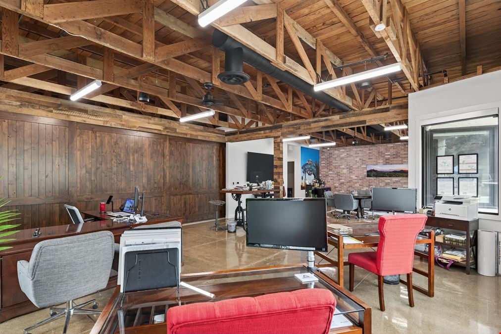 481 N Ventura Ave