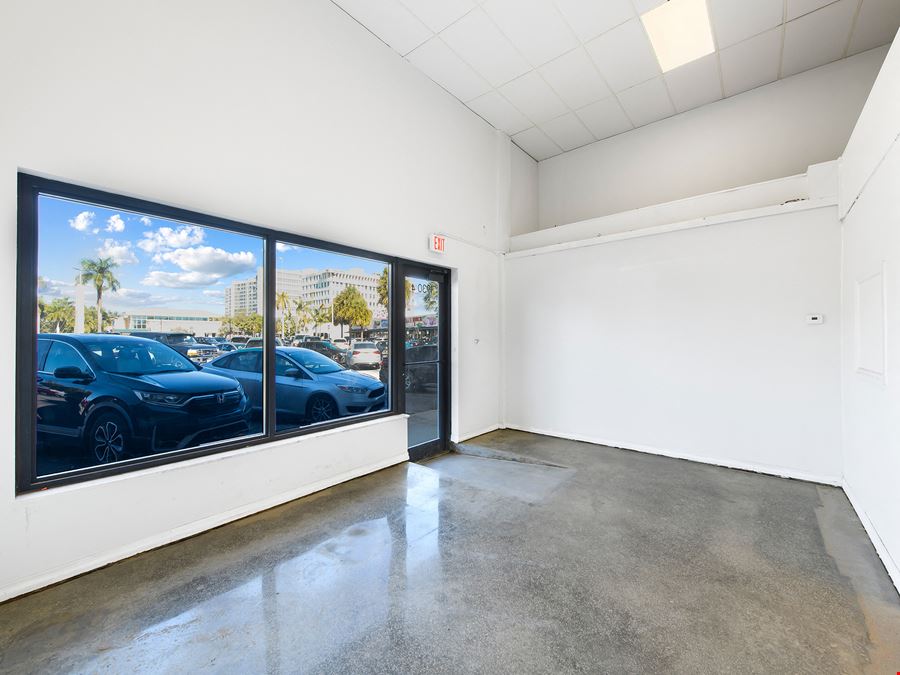 Gateway Shopping Plaza