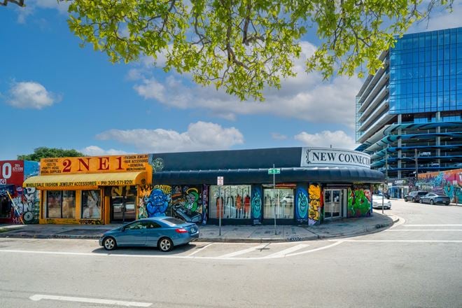 Preview of Retail space for Rent at 2520 NW 5th Ave