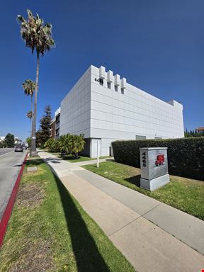 4465 Wilshire Blvd
