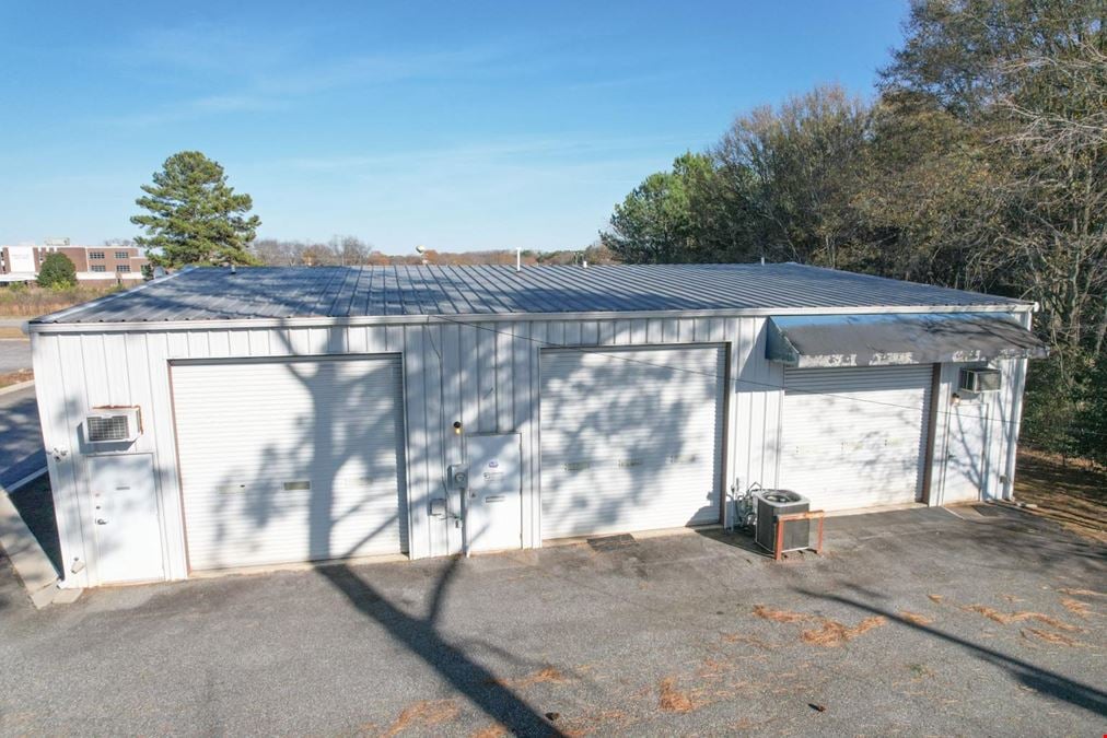 High-Visibility Flex Space Near I-85 | 1,200–7,200 SF Available