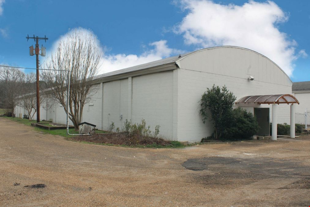 245 Flowood Drive - "The Columns" Buildings