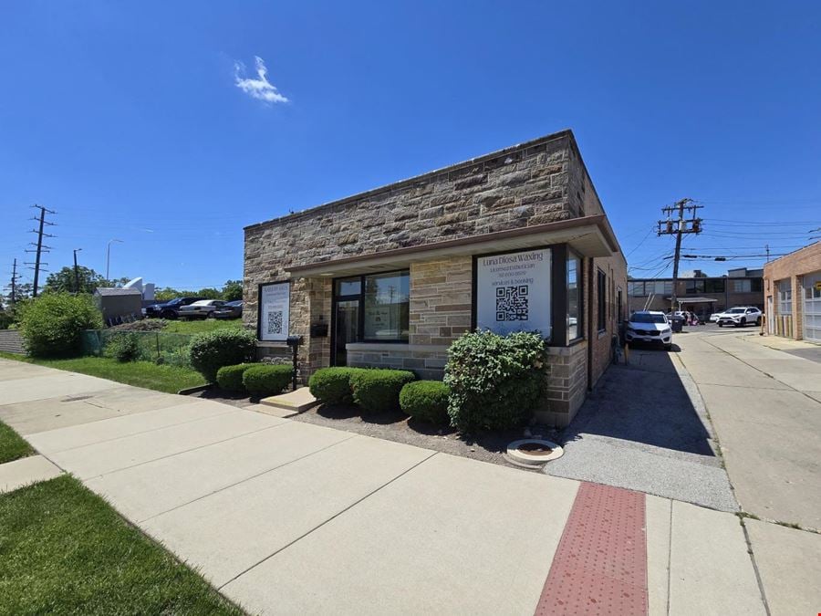 38 North Broadway Street
