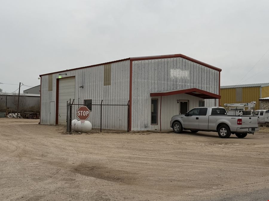 4909, 4911, 4915 South County Road 1303