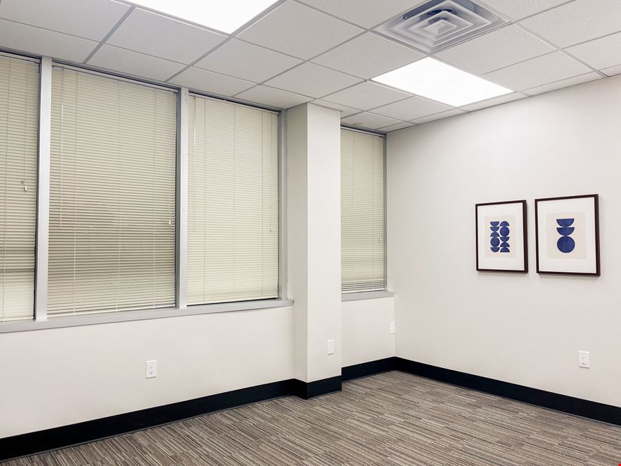 Executive Suites for Lease in Class A Kumar Building