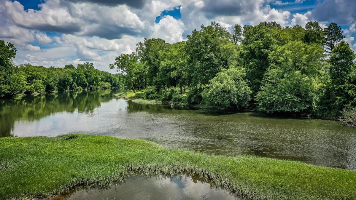 Ouachita River Private Hunting & Fishing Retreat