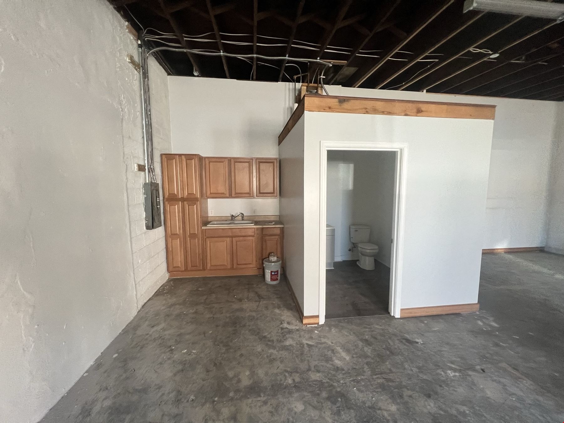 Flex Space With Yard