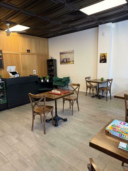 Preview of Retail space for Rent at 50 New York 303