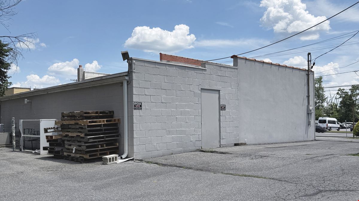 2695 Freemansburg Ave