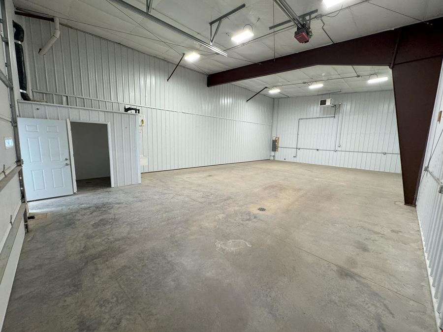 47116 Homefield Pl, Harrisburg, SD 57032