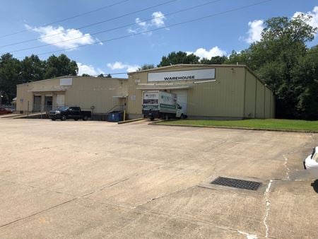 Preview of Industrial space for Rent at 3844 Florence Avenue