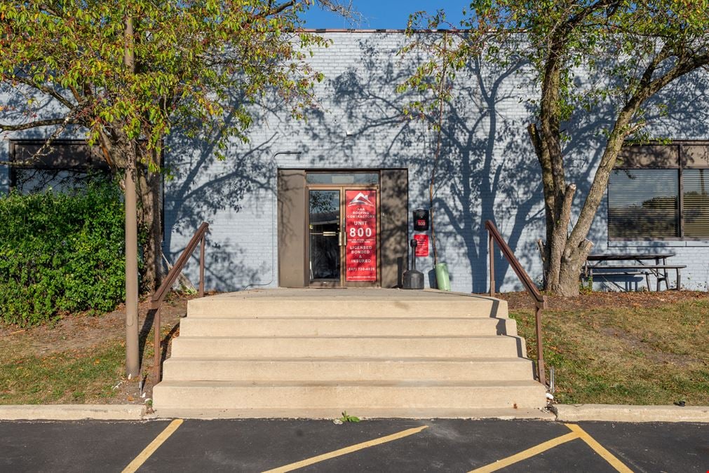 1519 E Main St