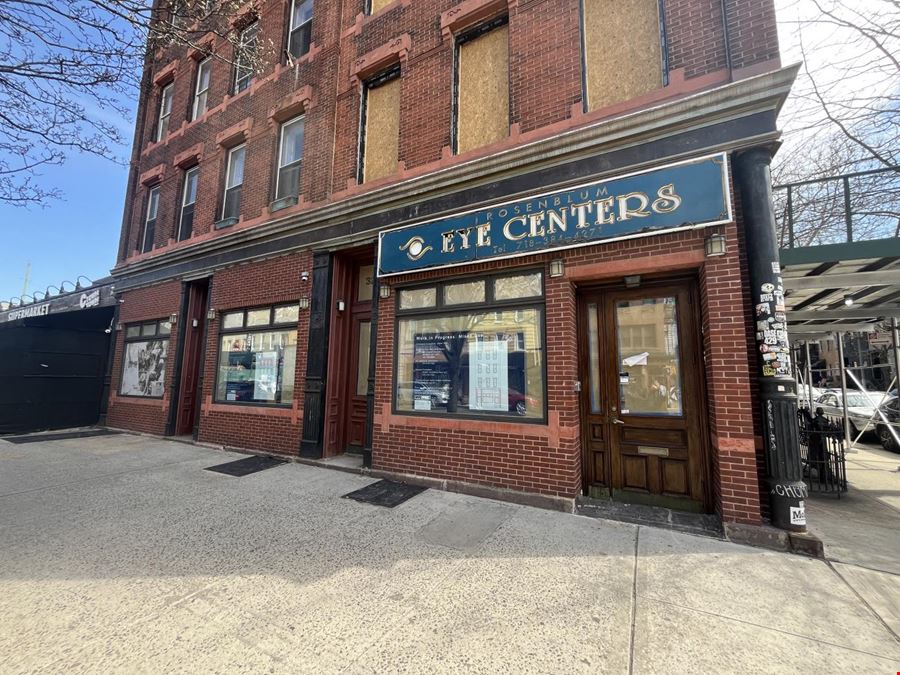 326 Graham Ave
