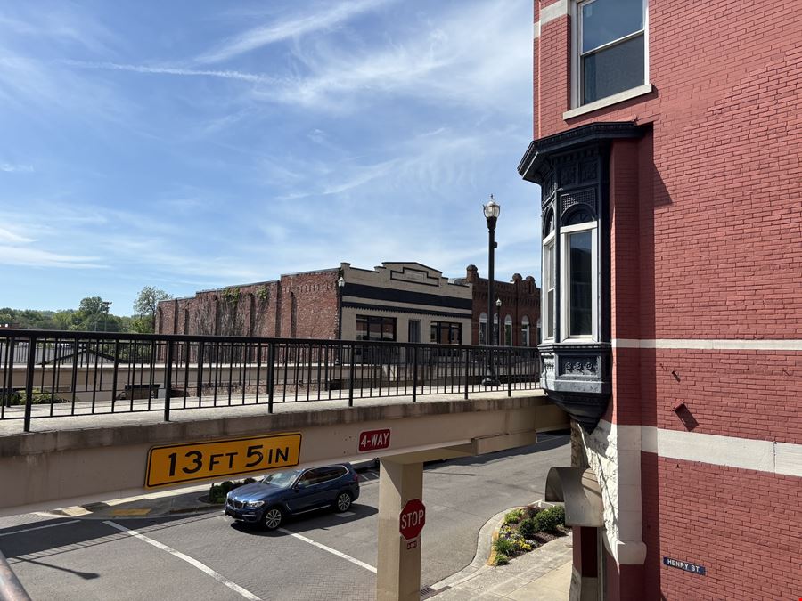 181 W Main St, Morristown