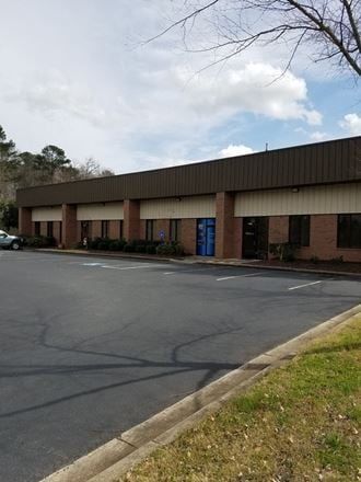 Preview of Industrial space for Rent at 3545 North Parkway, Suite 3545