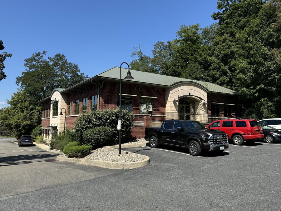 Medical Offices - 207 Washington Street
