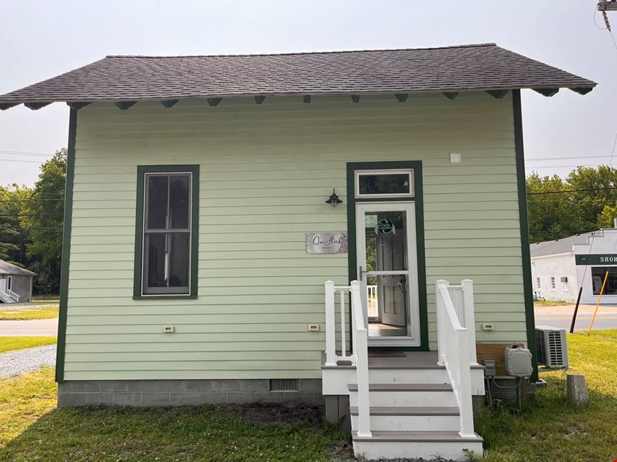 3444 Main St