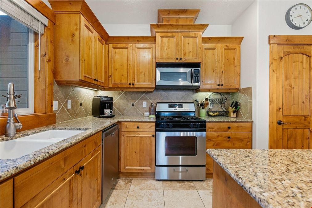 891 E Kaibab Trail Dr, Meridian