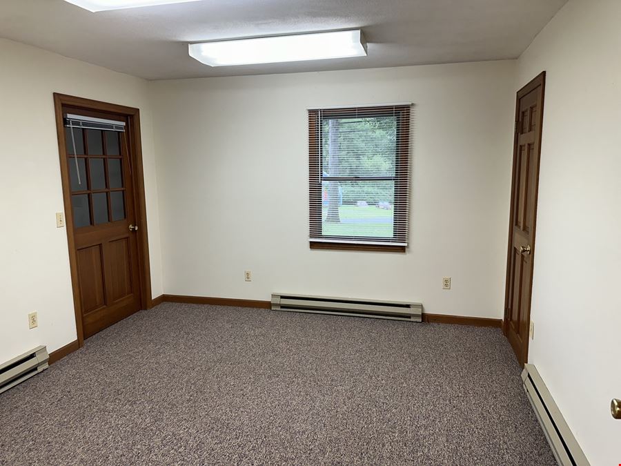 123 Litchfield Rd
