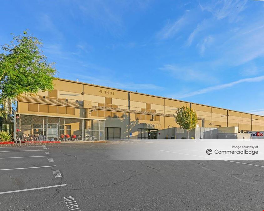 Lincoln Air Park - 1401 Aviation Blvd