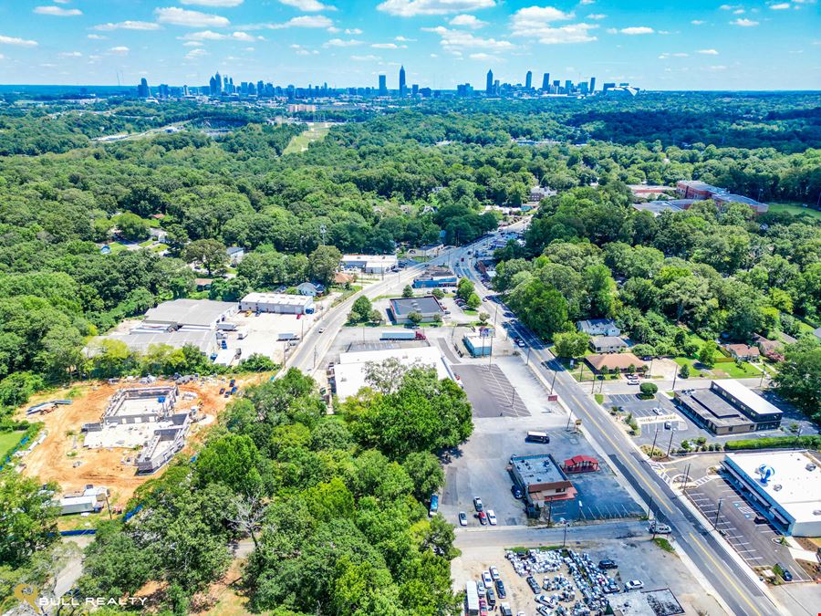 ±1,829 SF Flex Building in Atlanta