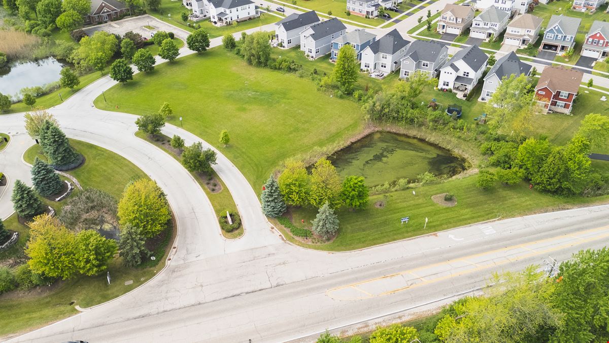 11 Executive Dr. Hawthorn Woods, IL 60047