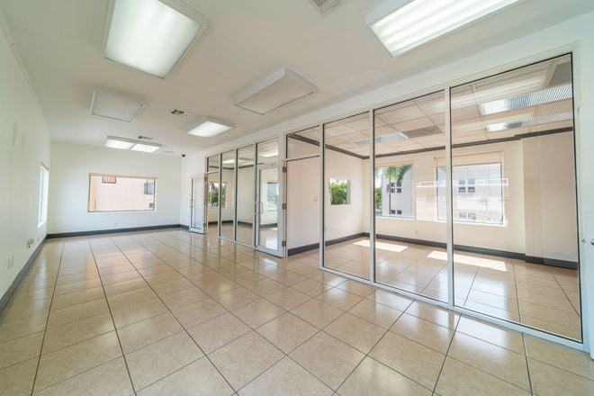 Preview of Office space for Rent at 600 Palm Avenue