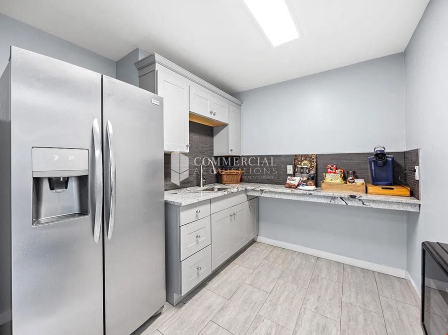 2614 W 13th St - For Sale