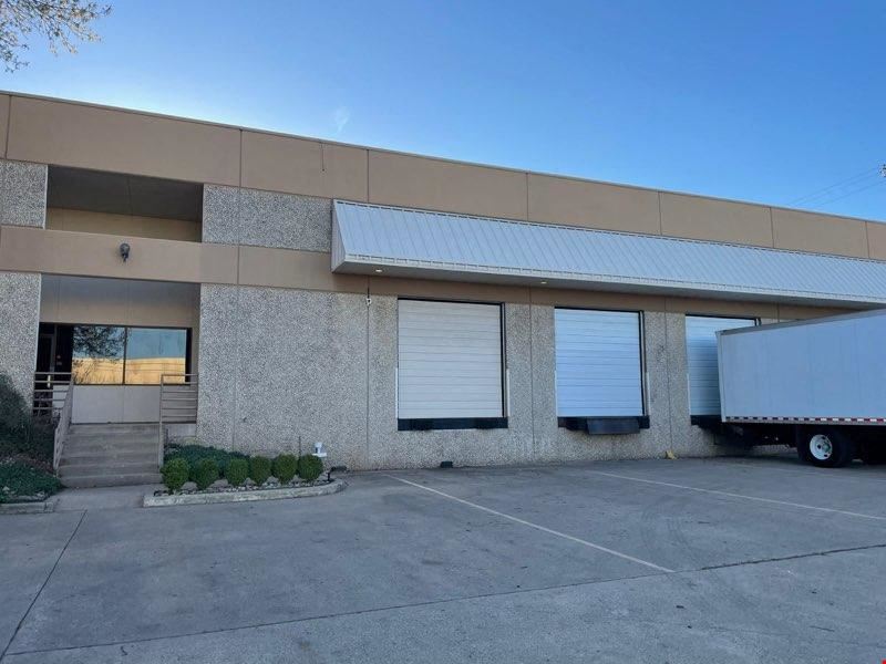1047 - Grand Prairie Warehouse