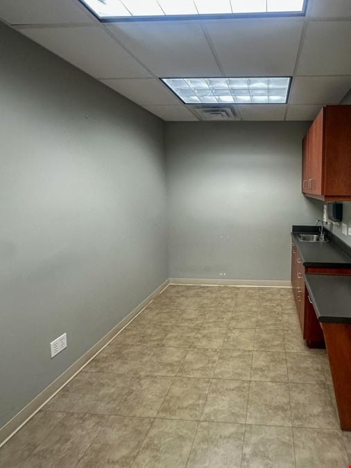 Medical Office Space For Lease | Lincoln Park