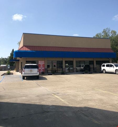 Preview of Retail space for Rent at 31839 LA-16