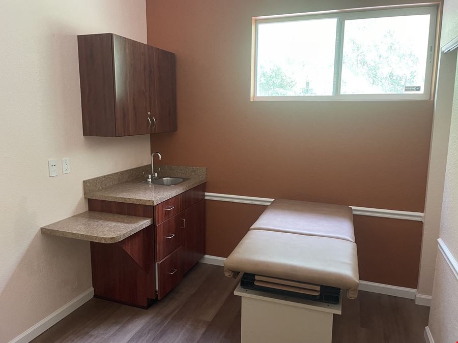 Medical Office For Lease in West Ocala