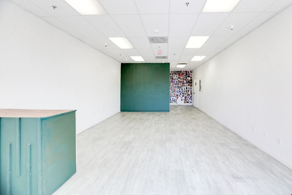 RETAIL/CREATIVE OFFICE AVAILABLE | Venice + Western