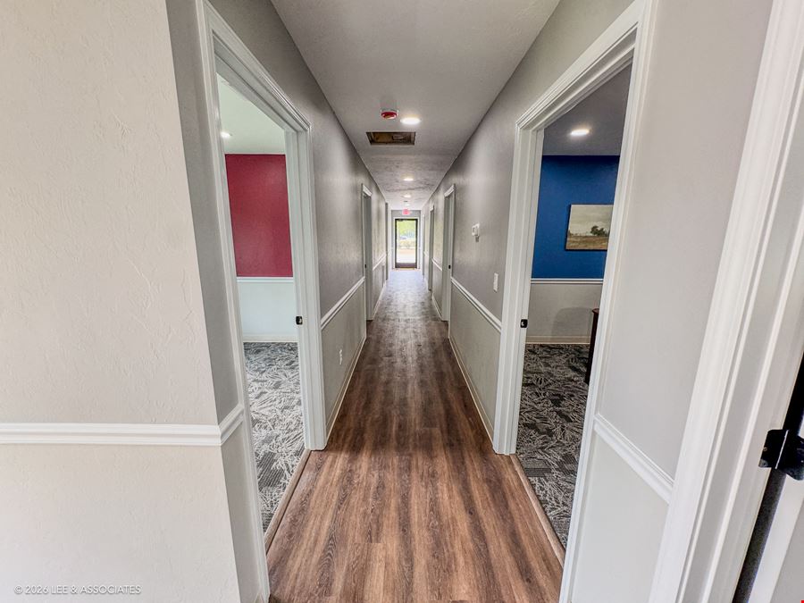 490 SE 3rd Avenue - Free-standing Office Building