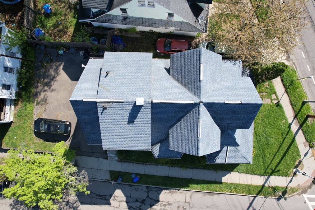 1801 E Main St