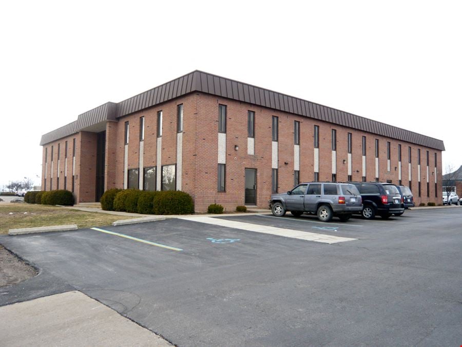 Medical / Dental / Professional Offices for Lease in Adrian