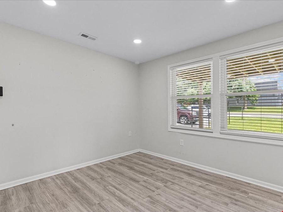 2505 Lincoln Drive