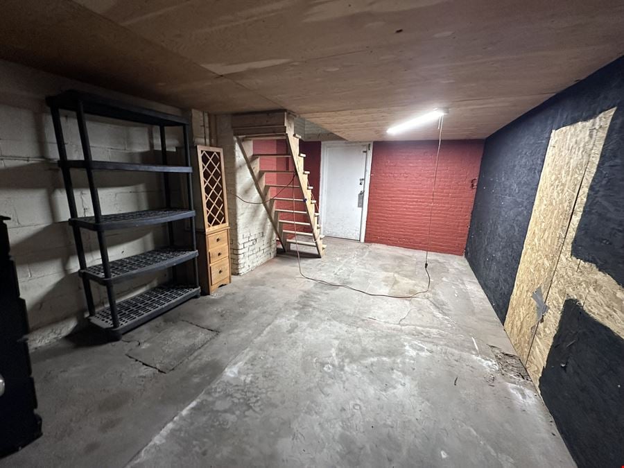 7 Dunnell Ln Unit W1-2, Pawtucket, RI 02860