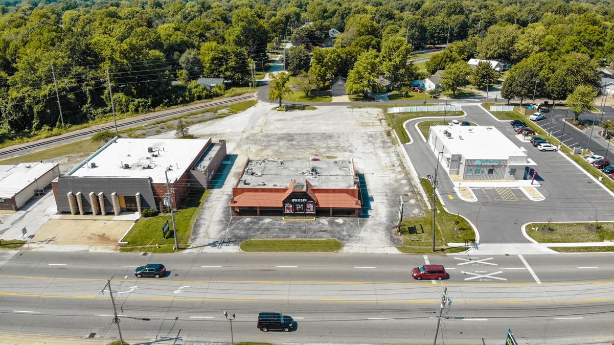 43,530 SF Retail/Office Lot  For Sale or Lease on South Glenstone