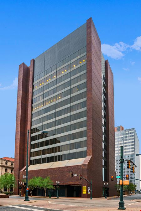 Preview of commercial space at 400 Texas Street