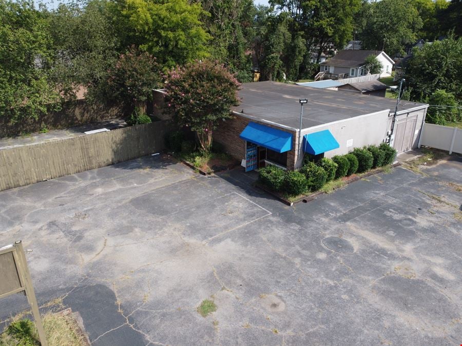FOR LEASE - 2913 Governors Drive