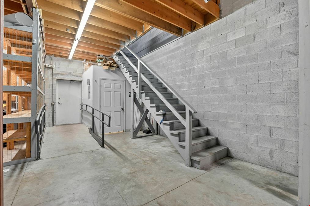 13 SW 10th St