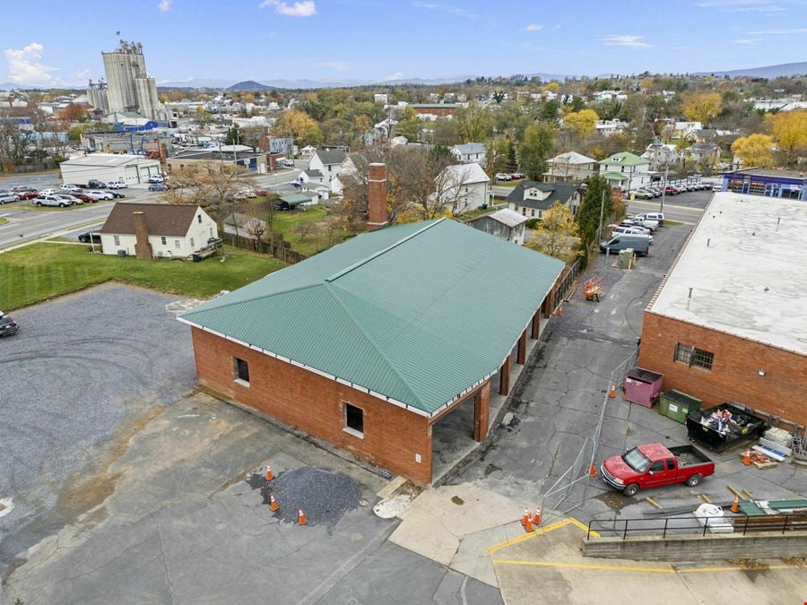 NEWLY RENOVATED BUILDING IN DOWNTOWN HARRISONBURG