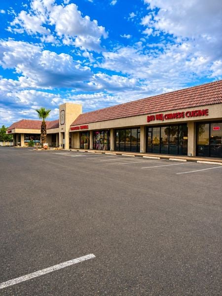 Preview of Retail space for Rent at 3115, 3135 S 48th St