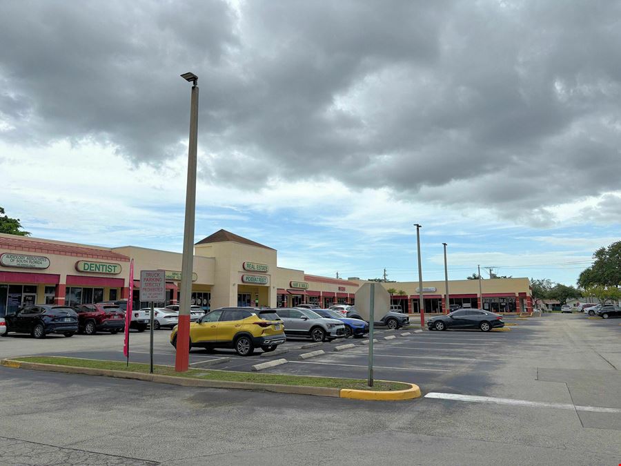 Tamarac Point Plaza