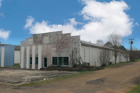 Preview of commercial space at 245 Flowood Drive