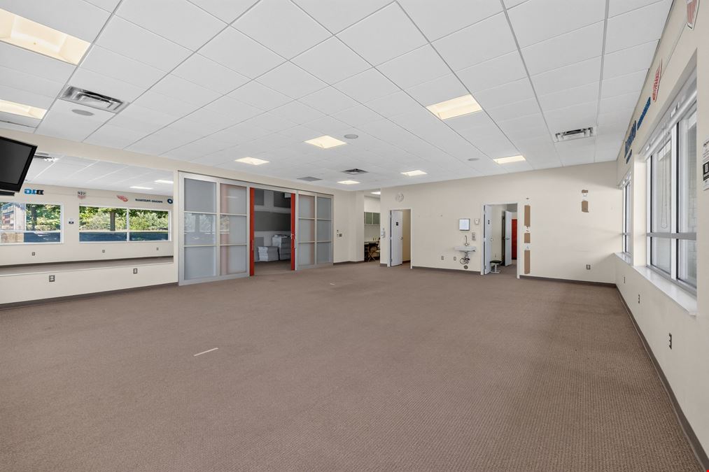 10020 Professional Center Dr